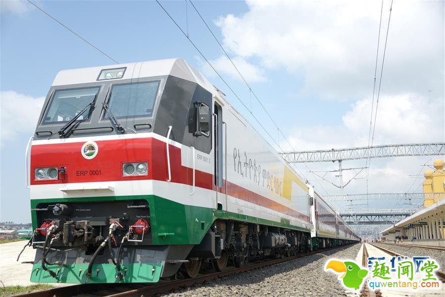 非洲首条中国标准 跨国铁路通车